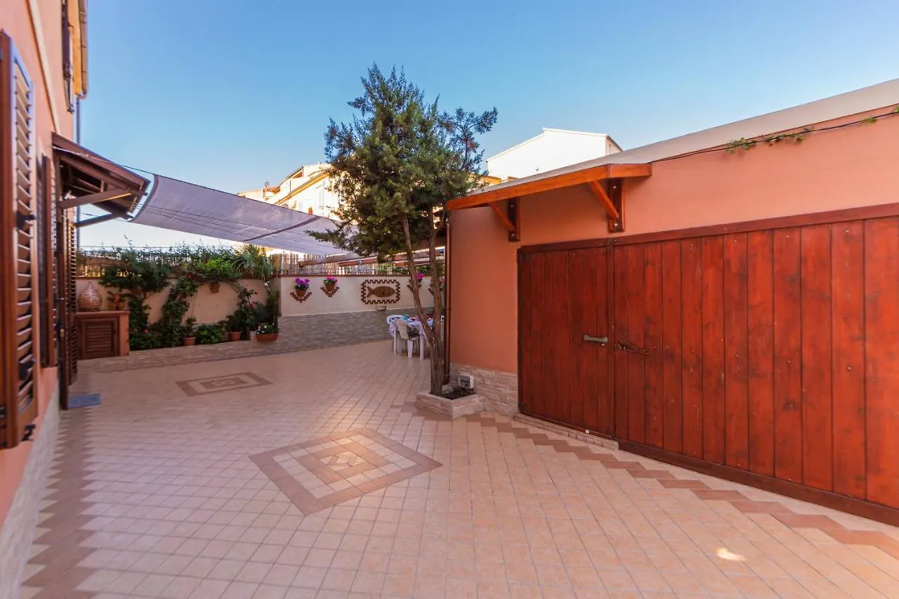 Casa de Férias Casa Maria Vila La Maddalena