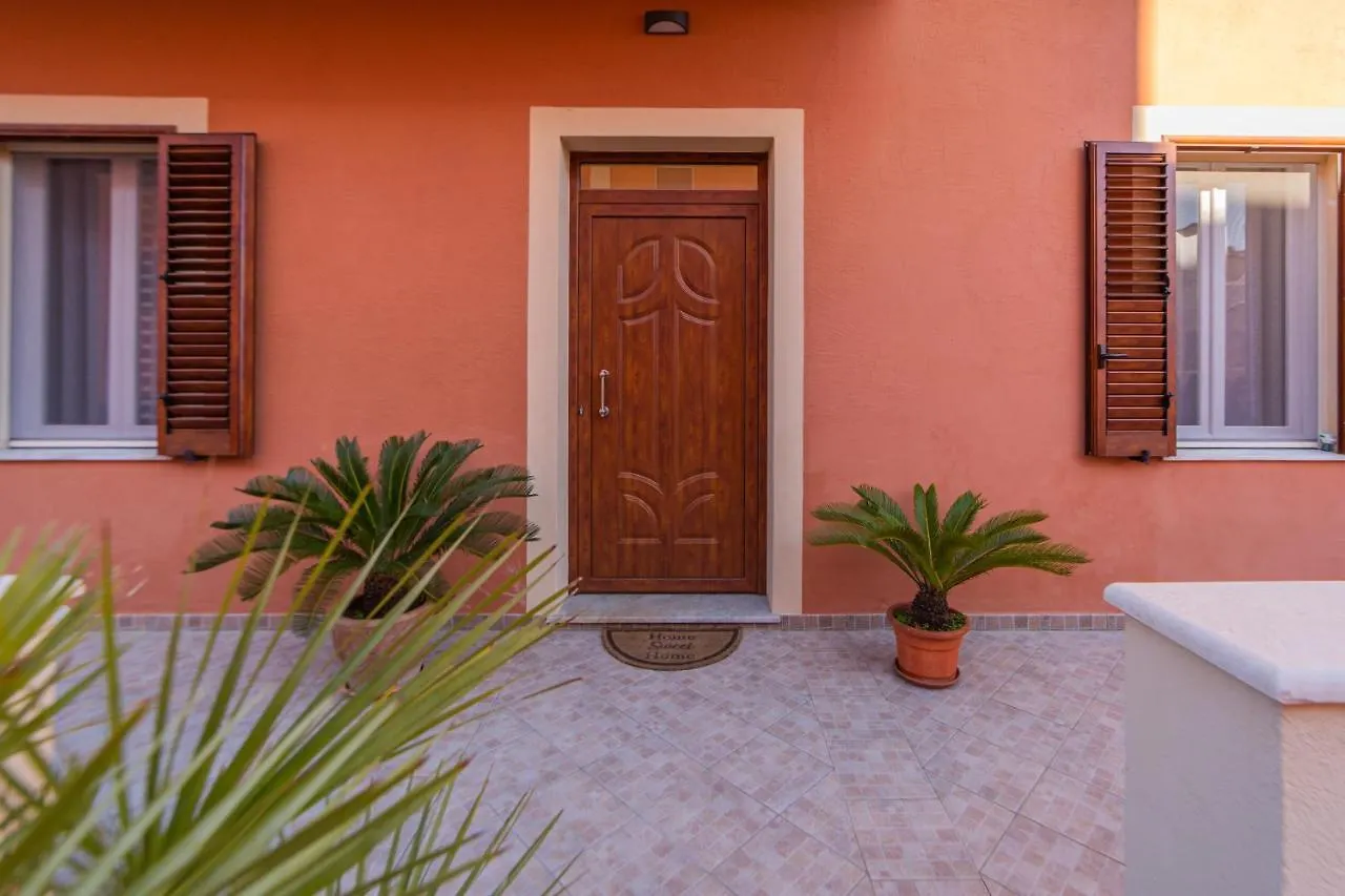 Casa Maria Villa La Maddalena  Italia